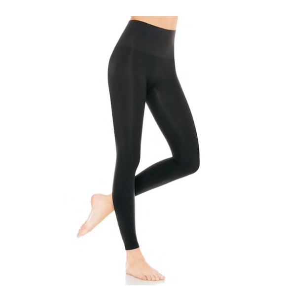 SPANX Pants - Assets Red Hot Label by Spanx Leggings